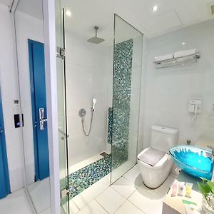 Annexe Deluxe Twin Room non-smoking room